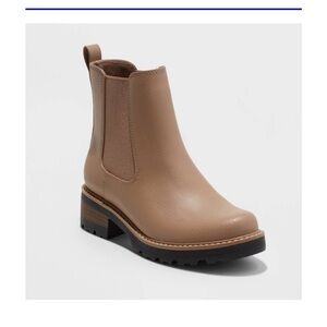 Celina water-repellent Chelsea boots